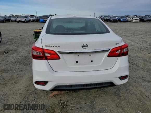 ✅ 2018 Nissan Sentra SV • VIN: 3N1AB7APXJL656006 • Lot: 94995795. Listed on Copart with 116,697 mi. Free auction sales archive from the USA and detailed vehicle history report at DreamBid. Image 6.