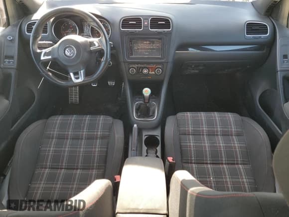 ✅ 2013 Volkswagen Golf GTI • VIN: WVWED7AJXDW124659 • Lot: 86736044. Listed on Copart with 93,367 mi. Free auction sales archive from the USA and detailed vehicle history report at DreamBid. Image 8.