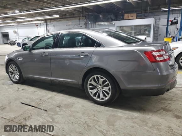 ✅ 2014 Ford Taurus Limited • VIN: 1FAHP2F88EG121743 • Lot: 91992985. Listed on Copart with 120,125 mi. Free auction sales archive from the USA and detailed vehicle history report at DreamBid. Image 2.