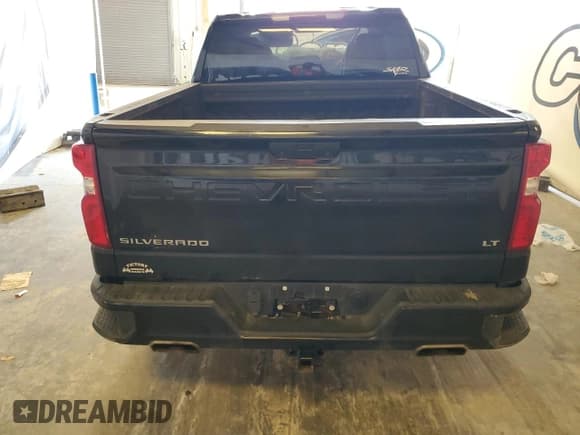 ✅ 2021 Chevrolet Silverado 1500 LT Trail Boss • VIN: 1GCPYFED5MZ388124 • Lot: 78000934. Wystawiony na Copart z przebiegiem 89 250 mil. Bezpłatny archiwum sprzedaży aukcyjnych z USA i szczegółowy raport historii pojazdu na DreamBid. Zdjęcie 6.
