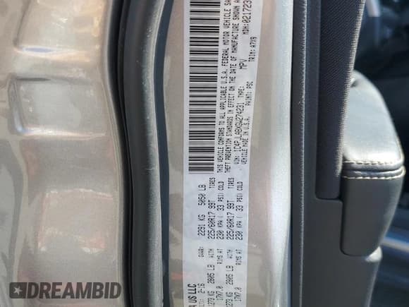 ✅ 2016 Jeep Cherokee Sport • VIN: 1C4PJLABXGW274231 • Lot: 71546155. Listed on Copart with 29,370 mi. Free auction sales archive from the USA and detailed vehicle history report at DreamBid. Image 13.