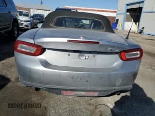 ✅ 2017 FIAT 124 Spider Elaborazione Abarth • VIN: JC1NFAEK2H0103238 • Лот: 78315514. Опубликован ранее на Copart с пробегом 86 171 миль. Бесплатный доступ к архиву аукционных продаж из США и подробный отчёт об истории автомобиля на DreamBid. Изображение 6.