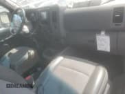 ✅ 2021 Nissan NV Cargo SV • VIN: 1N6BF0KM4MN806551 • Лот: 66902895. Опубликован ранее на Copart с пробегом 172 236 миль. Бесплатный доступ к архиву аукционных продаж из США и подробный отчёт об истории автомобиля на DreamBid. Изображение 8.