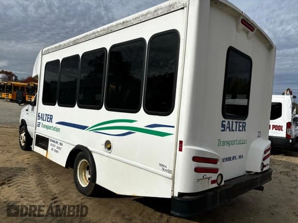 ✅ 2014 Ford Econoline Commercial • VIN: 1FDWE3FLXEDA72060 • Лот: 91988735. Опубликован ранее на Copart с пробегом 156 423 миль. Бесплатный доступ к архиву аукционных продаж из США и подробный отчёт об истории автомобиля на DreamBid. Изображение 3.