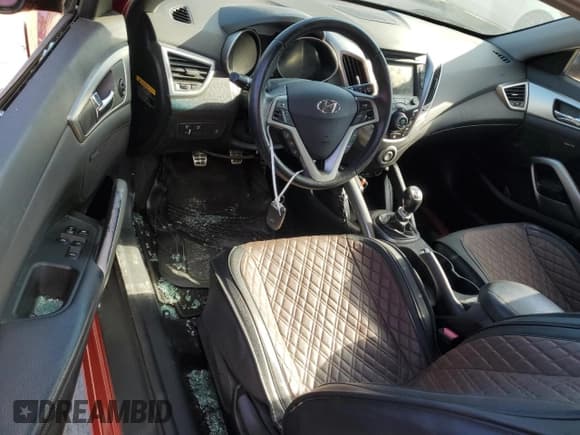 ✅ 2013 Hyundai Veloster w/Gray Int • VIN: KMHTC6AD7DU122924 • Lot: 83665054. Wystawiony na Copart z przebiegiem 98 270 mil. Bezpłatny archiwum sprzedaży aukcyjnych z USA i szczegółowy raport historii pojazdu na DreamBid. Zdjęcie 8.