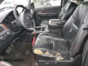 ✅ 2007 Chevrolet Silverado 2500HD LTZ • VIN: 1GCHK23637F512996 • Lot: 46465715. Wystawiony na Copart z przebiegiem 420 732 mil. Bezpłatny archiwum sprzedaży aukcyjnych z USA i szczegółowy raport historii pojazdu na DreamBid. Zdjęcie 7.