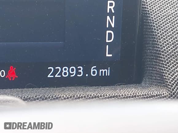 ✅ 2022 Ford Mustang Mach-E Premium • VIN: 3FMTK3R77NMA28340 • Lot: 42233063. Listed on IAAI with 22,893 mi. Free auction sales archive from the USA and detailed vehicle history report at DreamBid. Image 16.