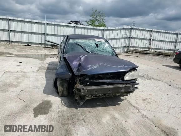 ✅ 1996 Toyota Camry LE • VIN: 4T1BF12K5TU871285 • Лот: 57601625. Опубликован ранее на Copart с пробегом 223 558 миль. Бесплатный доступ к архиву аукционных продаж из США и подробный отчёт об истории автомобиля на DreamBid. Изображение 14.