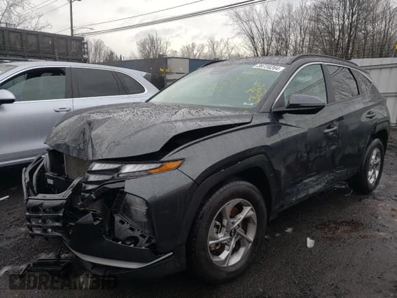 ✅ 2022 Hyundai Tucson SEL • VIN: 5NMJBCAE8NH141822 • Lot: 39720264. Wystawiony na Copart z przebiegiem 12 726 mil. Bezpłatny archiwum sprzedaży aukcyjnych z USA i szczegółowy raport historii pojazdu na DreamBid. Zdjęcie 1.