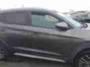 2020 Hyundai Tucson SEL с VIN KM8J33ALXLU150423, выставлен на аукционе IAAI как лот 41680242 с пробегом 67 480 миль миль и . История ставок и продаж доступна на DreamBid. Изображение 14.