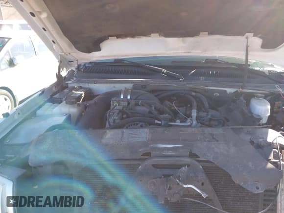 ✅ 2006 Chevrolet Silverado 2500HD LT1 • VIN: 1GCHK23D36F197355 • Lot: 41667090. Listed on IAAI with Not provided. Free auction sales archive from the USA and detailed vehicle history report at DreamBid. Image 10.