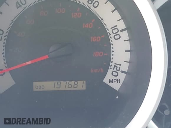 ✅ 2015 Toyota Tacoma PreRunner • VIN: 5TFKU4HN5FX006820 • Lot: 42647115. Listed on IAAI with 197,681 mi. Free auction sales archive from the USA and detailed vehicle history report at DreamBid. Image 15.