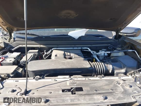 ✅ 2023 GMC Canyon 4WD AT4 • VIN: 1GTP6DEK1P1174713 • Lot: 41733242. Listed on IAAI with 35,705 mi. Free auction sales archive from the USA and detailed vehicle history report at DreamBid. Image 10.