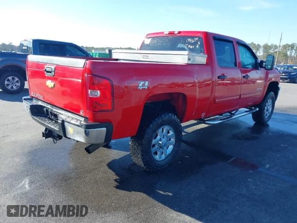 ✅ 2013 Chevrolet Silverado 2500HD LT • VIN: 1GC1KXCG1DF144630 • Lot: 41370886. Listed on IAAI with 268,431 mi. Free auction sales archive from the USA and detailed vehicle history report at DreamBid. Image 4.