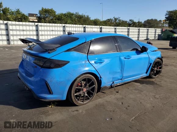 ✅ 2024 Honda Civic Type R • VIN: JHMFL5G47RX003147 • Lot: 52100475. Wystawiony na Copart z przebiegiem 5 391 mil. Bezpłatny archiwum sprzedaży aukcyjnych z USA i szczegółowy raport historii pojazdu na DreamBid. Zdjęcie 3.