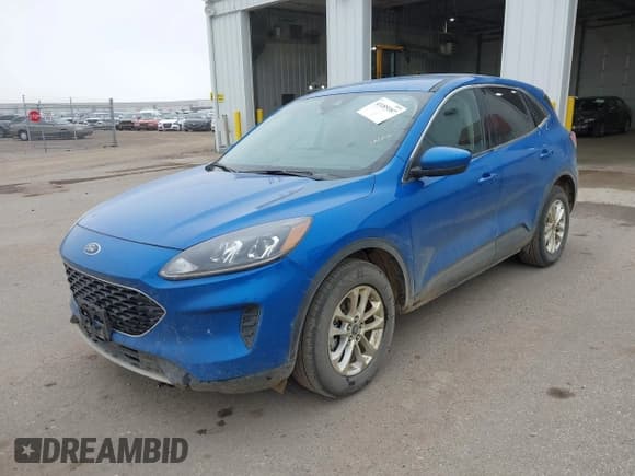 ✅ 2020 Ford Escape SE • VIN: 1FMCU9G61LUB85362 • Lot: 43185187. Wystawiony na IAAI z przebiegiem 42 293 mil. Bezpłatny archiwum sprzedaży aukcyjnych z USA i szczegółowy raport historii pojazdu na DreamBid. Zdjęcie 2.