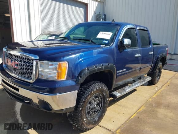 ✅ 2011 GMC Sierra 1500 SLE • VIN: 3GTP2VE32BG175986 • Лот: 43688060. Опубликован ранее на IAAI с пробегом 152 834 миль. Бесплатный доступ к архиву аукционных продаж из США и подробный отчёт об истории автомобиля на DreamBid. Изображение 17.