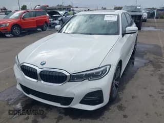 ✅ 2021 BMW 3 Series 330i • VIN: 3MW5R1J05M8B51439 • Lot: 43525123. Wystawiony na IAAI z przebiegiem 98 078 mil. Bezpłatny archiwum sprzedaży aukcyjnych z USA i szczegółowy raport historii pojazdu na DreamBid. Zdjęcie 2.