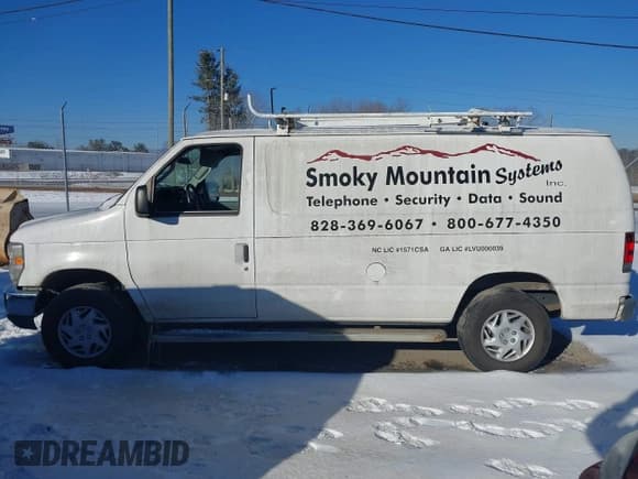 ✅ 2012 Ford Econoline Cargo Recreational • VIN: 1FTNE2EW9CDB05469 • Lot: 41209022. Listed on IAAI with 162,890 mi. Free auction sales archive from the USA and detailed vehicle history report at DreamBid. Image 14.