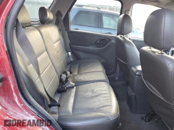 ✅ 2004 Ford Escape XLT • VIN: 1FMYU03104KA29984 • Лот: 90382485. Опубликован ранее на Copart с пробегом 231 795 миль. Бесплатный доступ к архиву аукционных продаж из США и подробный отчёт об истории автомобиля на DreamBid. Изображение 11.