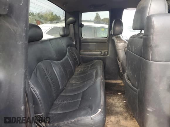 ✅ 2000 Chevrolet Silverado 1500 LT • VIN: 1GCEK19TXYE183991 • Лот: 75531964. Опубликован ранее на Copart с пробегом 260 603 миль. Бесплатный доступ к архиву аукционных продаж из США и подробный отчёт об истории автомобиля на DreamBid. Изображение 10.