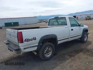 2000 Chevrolet Silverado 3500 с VIN 1GCHK34R3YR137514, выставлен на аукционе IAAI как лот 42446277 с пробегом 238 119 миль миль и . История ставок и продаж доступна на DreamBid. Изображение 4.