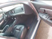 ✅ 2004 Mercury Marauder • VIN: 2MEHM79V44X612903 • Lot: 41994280. Wystawiony na IAAI z przebiegiem 181 451 mil. Bezpłatny archiwum sprzedaży aukcyjnych z USA i szczegółowy raport historii pojazdu na DreamBid. Zdjęcie 5.