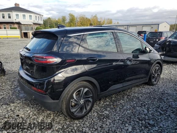 ✅ 2023 Chevrolet Bolt EV 2LT • VIN: 1G1FX6S05P4188984 • Lot: 85508895. Listed on Copart with 33,367 mi. Free auction sales archive from the USA and detailed vehicle history report at DreamBid. Image 3.