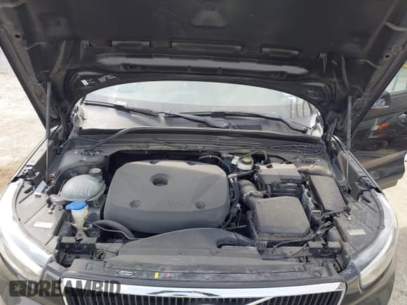 ✅ 2020 Volvo XC40 Momentum • VIN: YV4AC2HK5L2202352 • Lot: 42052564. Listed on IAAI with 54,183 mi. Free auction sales archive from the USA and detailed vehicle history report at DreamBid. Image 10.