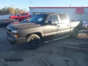 ✅ 2007 Chevrolet Silverado 1500 LS • VIN: 2GCEC13V071167516 • Lot: 43622242. Listed on IAAI with Not provided. Free auction sales archive from the USA and detailed vehicle history report at DreamBid. Image 2.