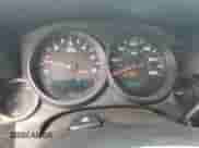 2009 Chevrolet Silverado 1500 Work Truck z VIN 1GCEK19099Z125371, wystawiony jako Copart lot #80752305 z przebiegiem 171 187 mil mil oraz Czysty tytuł • Clean title. Historia ofert i sprzedaży dostępna na DreamBid. Obrazek 9.