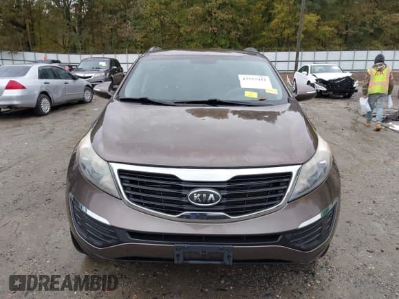 ✅ 2012 Kia Sportage LX • VIN: KNDPBCA25C7262134 • Lot: 43557412. Listed on IAAI with 121,604 mi. Free auction sales archive from the USA and detailed vehicle history report at DreamBid. Image 12.