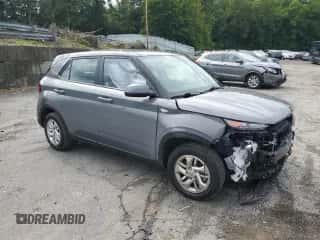 2021 Hyundai Venue SE z VIN KMHRB8A39MU112881, wystawiony jako Copart lot #69041744 z przebiegiem 21 066 mil mil oraz Szkoda całkowita • Salvage title. Historia ofert i sprzedaży dostępna na DreamBid. Obrazek 4.