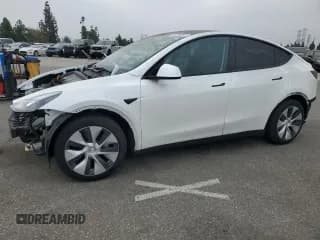 ✅ 2022 Tesla Model Y Long Range • VIN: 7SAYGAEE9NF345824 • Lot: 66206255. Wystawiony na Copart z przebiegiem 33 429 mil. Bezpłatny archiwum sprzedaży aukcyjnych z USA i szczegółowy raport historii pojazdu na DreamBid. Zdjęcie 1.