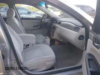 2007 Chevrolet Impala LT z VIN 2G1WT58K979105147, wystawiony jako IAAI lot #43345695 z przebiegiem 109 098 mil mil oraz . Historia ofert i sprzedaży dostępna na DreamBid. Obrazek 5.