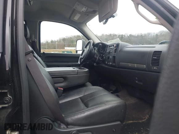 ✅ 2012 Chevrolet Silverado 2500HD LT • VIN: 1GC1KXC8XCF195583 • Лот: 43738101. Опубликован ранее на IAAI с пробегом 163 988 миль. Бесплатный доступ к архиву аукционных продаж из США и подробный отчёт об истории автомобиля на DreamBid. Изображение 5.
