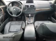 ✅ 2009 BMW X3 xDrive30i • VIN: WBXPC93459WJ26294 • Lot: 91226225. Wystawiony na Copart z przebiegiem 164 818 mil. Bezpłatny archiwum sprzedaży aukcyjnych z USA i szczegółowy raport historii pojazdu na DreamBid. Zdjęcie 8.