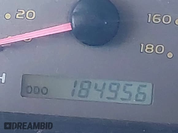 ✅ 2004 Toyota Sequoia SR5 • VIN: 5TDZT34A54S209966 • Lot: 43455390. Wystawiony na IAAI z przebiegiem 184 956 mil. Bezpłatny archiwum sprzedaży aukcyjnych z USA i szczegółowy raport historii pojazdu na DreamBid. Zdjęcie 7.