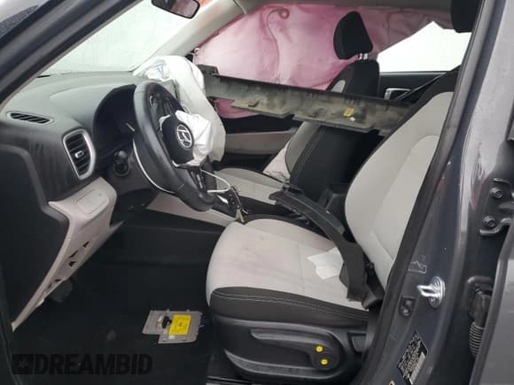 ✅ 2023 Hyundai Venue SEL • VIN: KMHRC8A39PU251474 • Lot: 44195395. Listed on Copart with 37,888 mi. Free auction sales archive from the USA and detailed vehicle history report at DreamBid. Image 7.