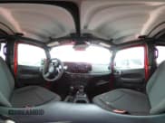 ✅ 2024 Jeep Wrangler Willys • VIN: 1C4RJXN68RW216392 • Лот: 41617421. Опубликован ранее на IAAI с пробегом 10 040 миль. Бесплатный доступ к архиву аукционных продаж из США и подробный отчёт об истории автомобиля на DreamBid. Изображение 24.