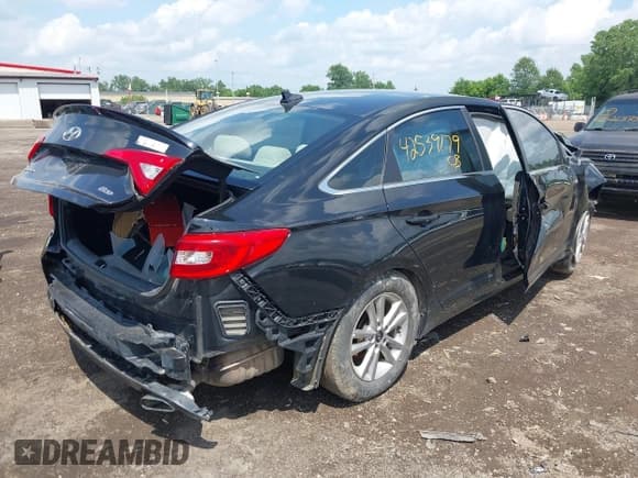 ✅ 2017 Hyundai Sonata Eco • VIN: 5NPE24AA0HH528585 • Lot: 42539179. Listed on IAAI with Not provided. Free auction sales archive from the USA and detailed vehicle history report at DreamBid. Image 4.