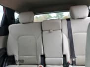 ✅ 2018 Hyundai Santa Fe 2.4L • VIN: 5XYZT3LB1JG539963 • Lot: 92216535. Listed on Copart with 119,123 mi. Free auction sales archive from the USA and detailed vehicle history report at DreamBid. Image 10.