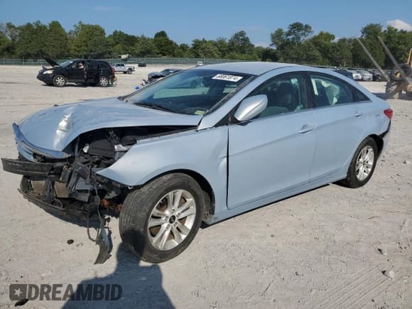 ✅ 2013 Hyundai Sonata GLS • VIN: 5NPEB4ACXDH707308 • Lot: 68061874. Listed on Copart with 102,070 mi. Free auction sales archive from the USA and detailed vehicle history report at DreamBid. Image 1.