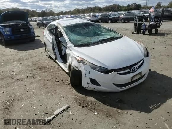 ✅ 2013 Hyundai Elantra GLS • VIN: 5NPDH4AE9DH404936 • Lot: 82757515. Listed on Copart with 97,902 mi. Free auction sales archive from the USA and detailed vehicle history report at DreamBid. Image 13.