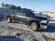 2021 Ram 1500 SLT z VIN 1C6RR6TT9MS520706, wystawiony jako Copart lot #82796094 z przebiegiem 84 694 mil mil oraz Szkoda całkowita • Salvage title. Historia ofert i sprzedaży dostępna na DreamBid. Obrazek 4.