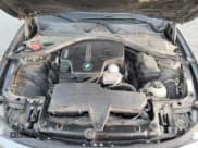 ✅ 2015 BMW 3 Series 320i xDrive • VIN: WBA3C3G52FNS74672 • Lot: 85561445. Wystawiony na Copart z przebiegiem 137 425 mil. Bezpłatny archiwum sprzedaży aukcyjnych z USA i szczegółowy raport historii pojazdu na DreamBid. Zdjęcie 11.