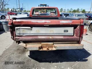 ✅ 1985 Ford F-150 • VIN: 1FTCF15F8FNA11855 • Лот: 49319875. Опубликован ранее на Copart с пробегом 557 209 миль. Бесплатный доступ к архиву аукционных продаж из США и подробный отчёт об истории автомобиля на DreamBid. Изображение 6.