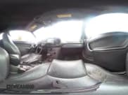 ✅ 2003 Saab 9-3 SE • VIN: YS3DF78KX37004494 • Lot: 69758765. Wystawiony na Copart z przebiegiem 170 782 mil. Bezpłatny archiwum sprzedaży aukcyjnych z USA i szczegółowy raport historii pojazdu na DreamBid. Zdjęcie 14.