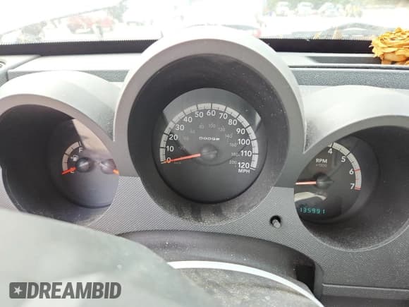 ✅ 2011 Dodge Nitro Heat • VIN: 1D4PT4GK0BW606180 • Lot: 71903985. Listed on Copart with 135,991 mi. Free auction sales archive from the USA and detailed vehicle history report at DreamBid. Image 9.