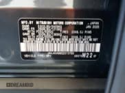 ✅ 2025 Mitsubishi Outlander SE • VIN: JA4J4VA88SZ013758 • Lot: 85312865. Wystawiony na Copart z przebiegiem 11 648 mil. Bezpłatny archiwum sprzedaży aukcyjnych z USA i szczegółowy raport historii pojazdu na DreamBid. Zdjęcie 14.